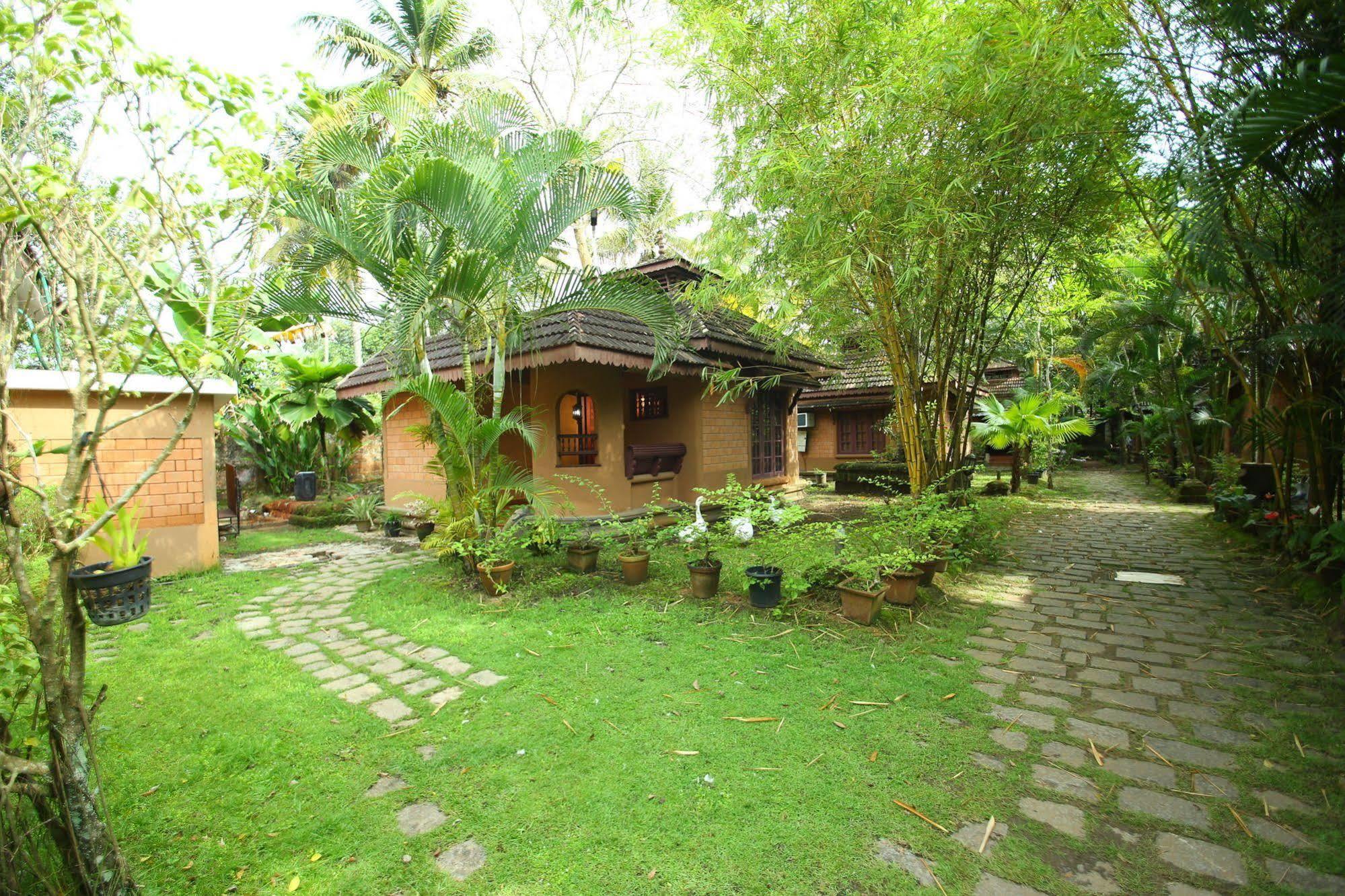 塔度假村 Alappuzha 外观 照片